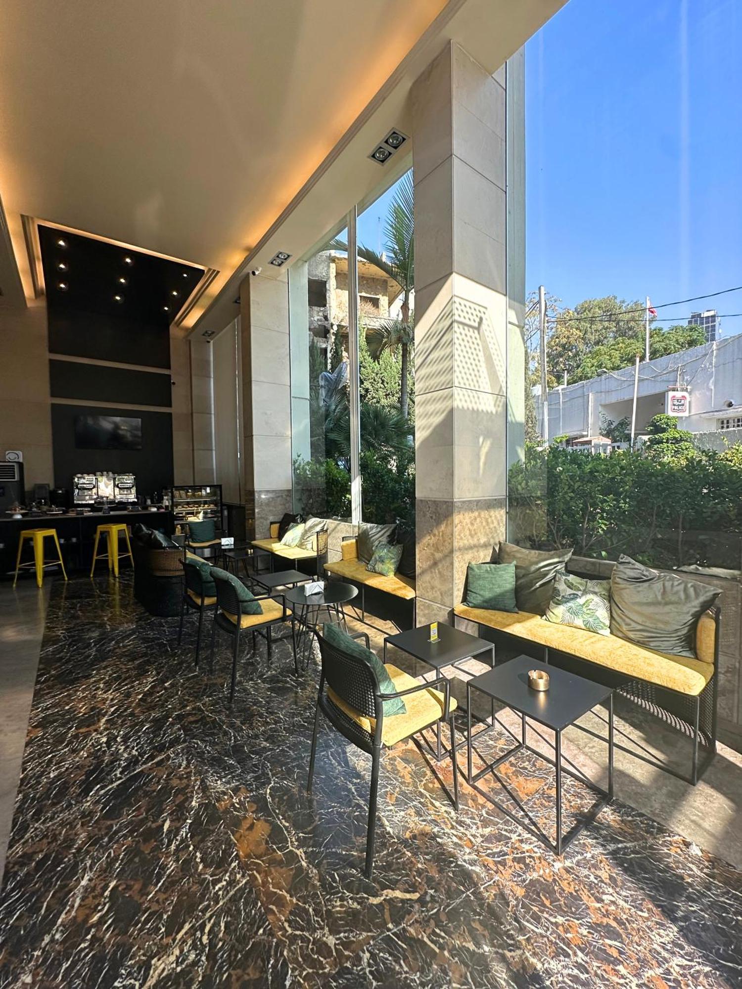 The Smallville Xpress Beirut Exterior photo